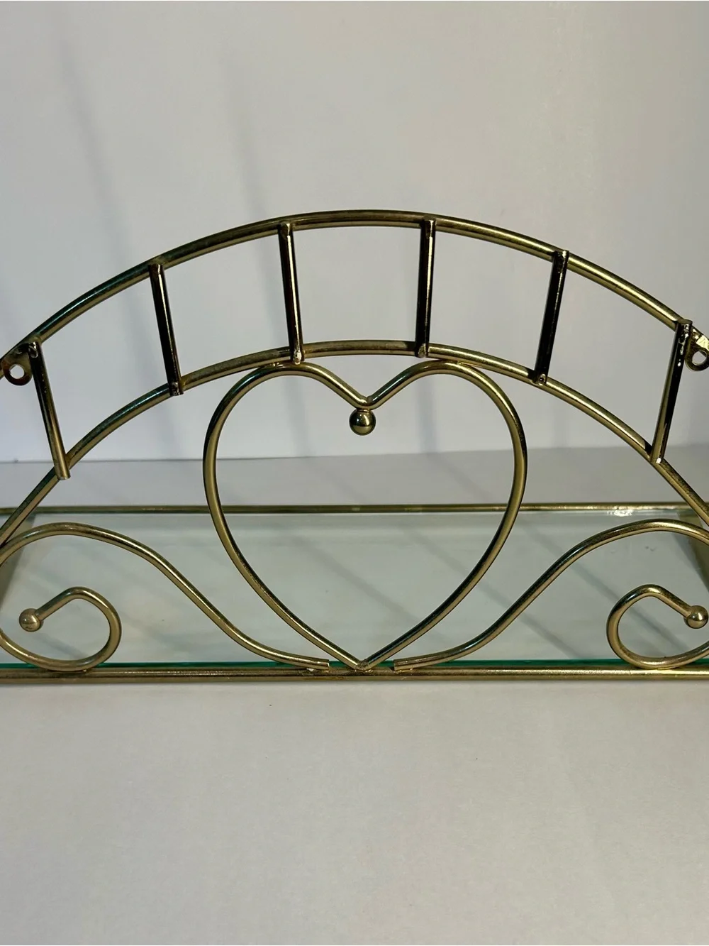 Vintage Brass Style Heart Metal Wall Display Shelf with Glass Tray